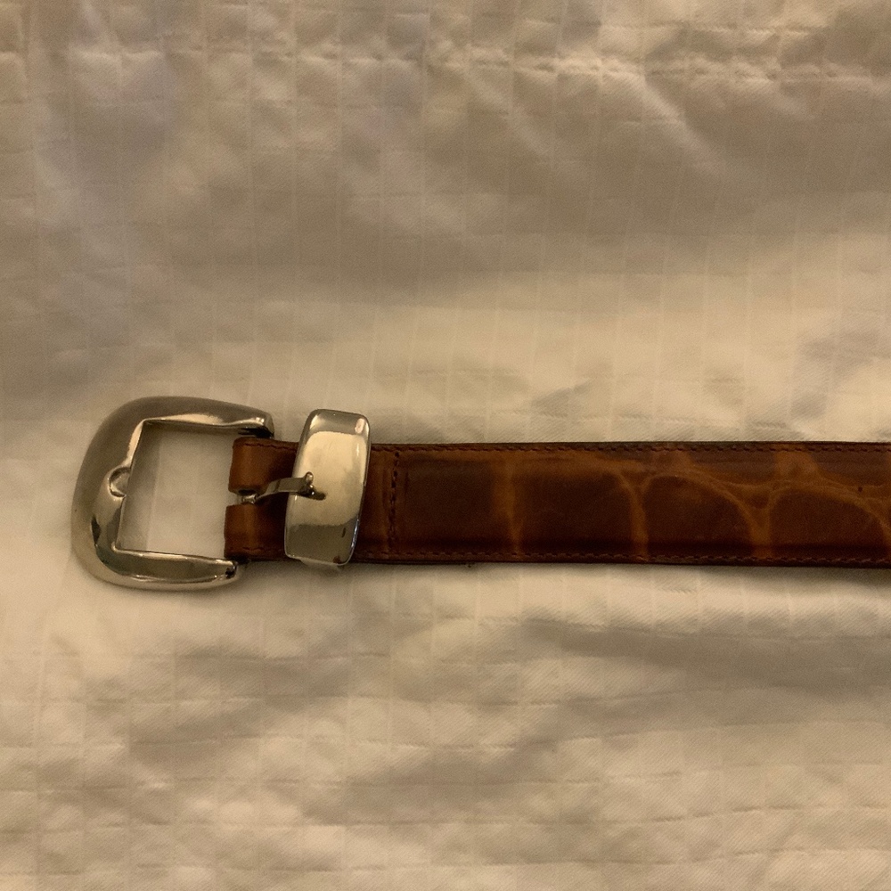 Skinny women’s alligator skin brown and silver belt size M